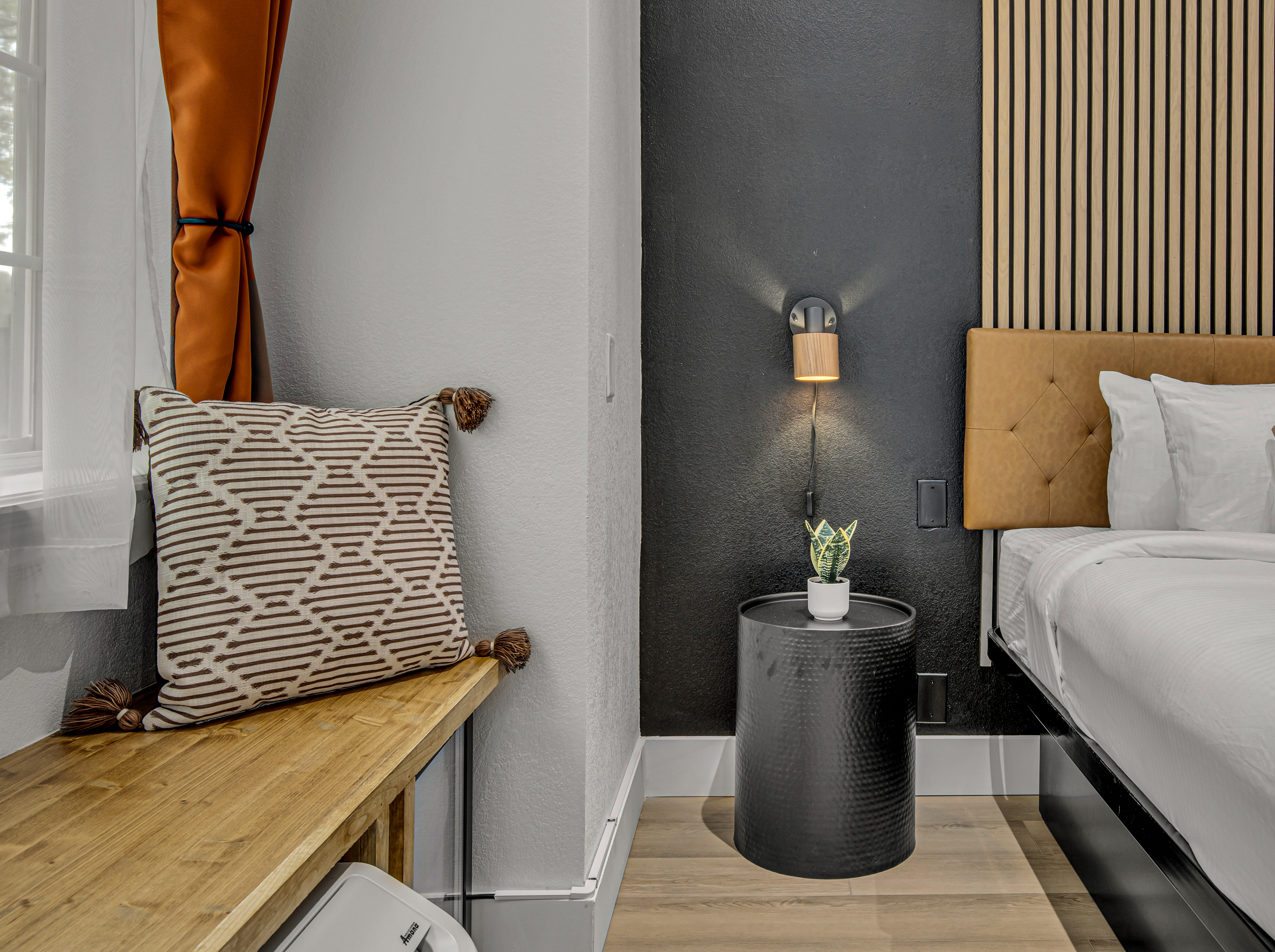 غرفة بسرير كينج، The Block Hotel 6/6