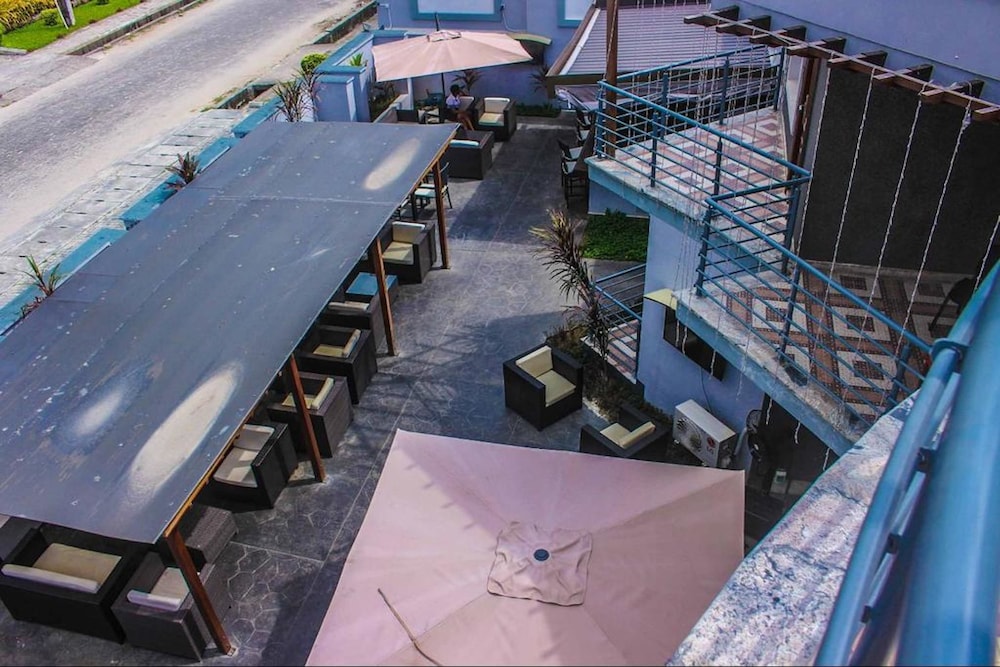 The View Lekki 34/40