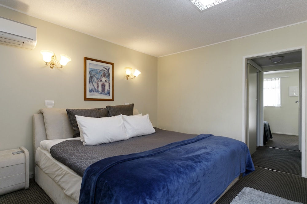 1 Bedroom, Spa, Suite, King Bed, Adult Only, Ground Floor