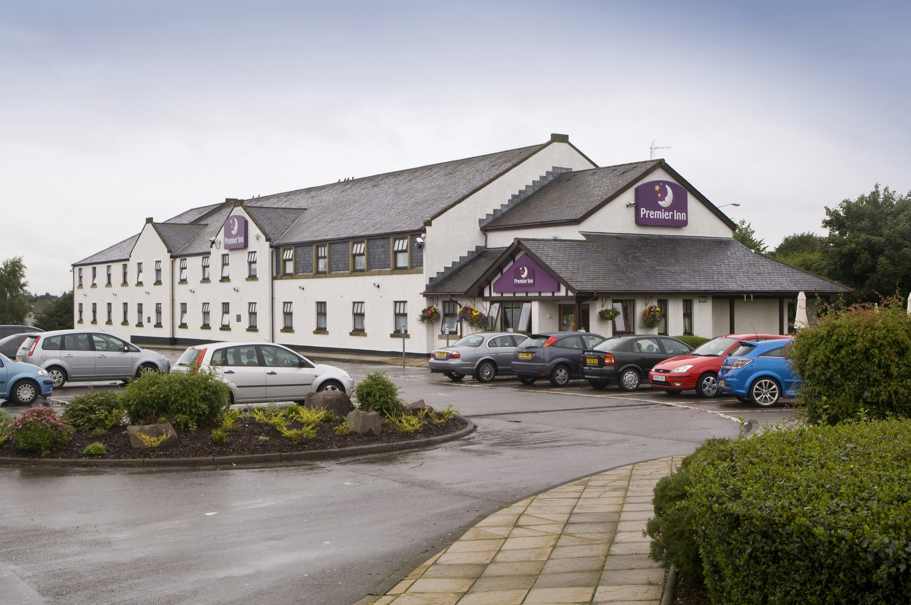 Premier Inn Stirling South (M9, J9) 17/22