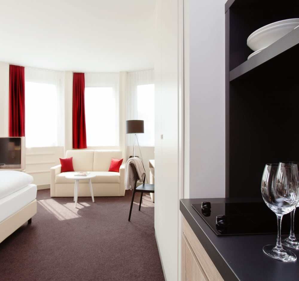 City Hotel MAX Munich West 13/53