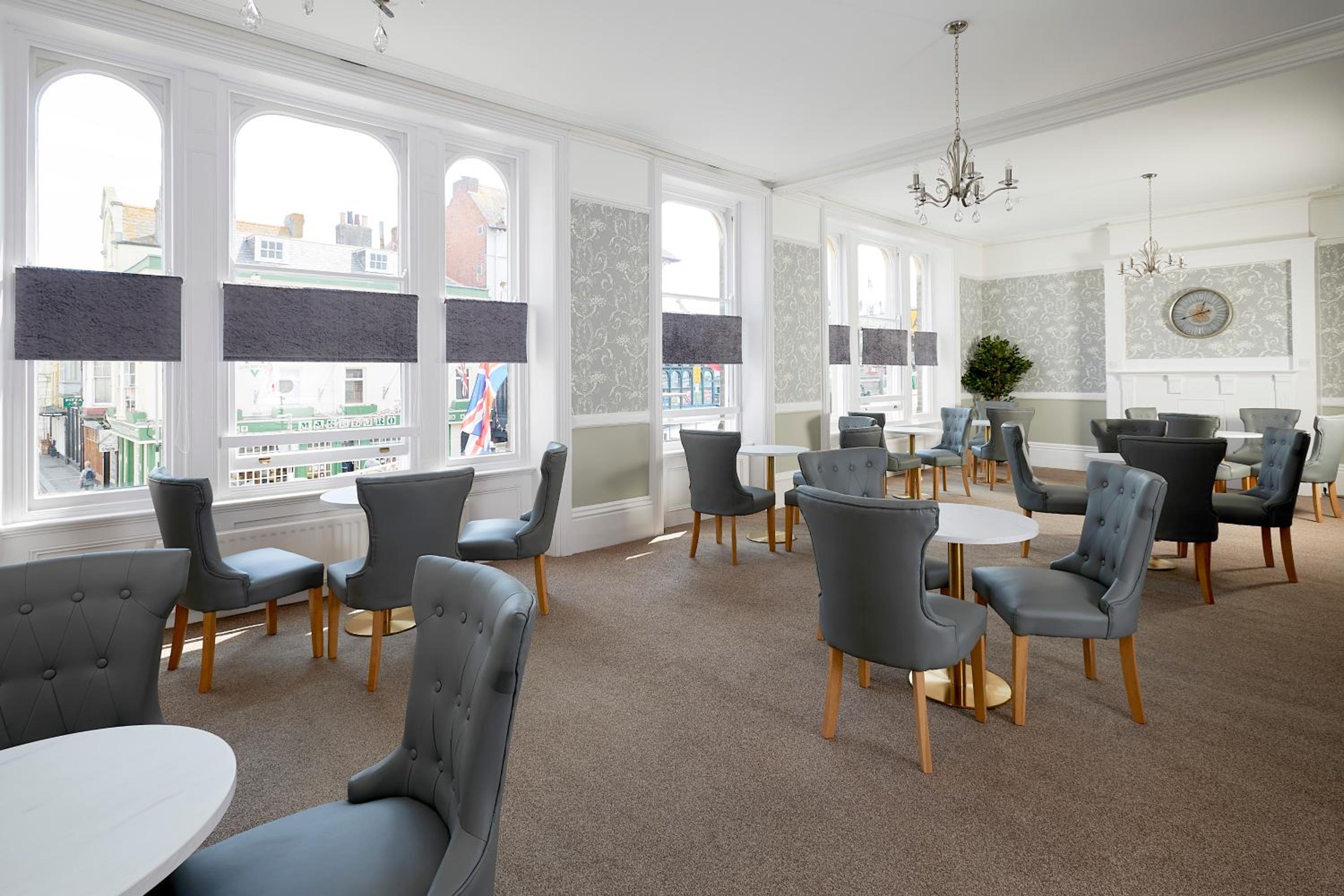 The Crown Hotel 38/55