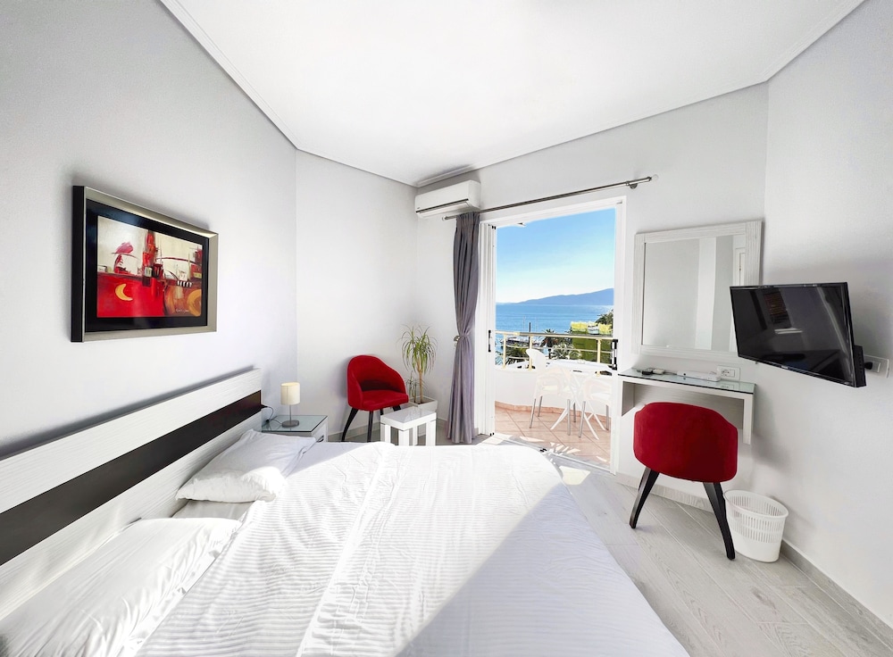 Design, Queen Bed, Sea View