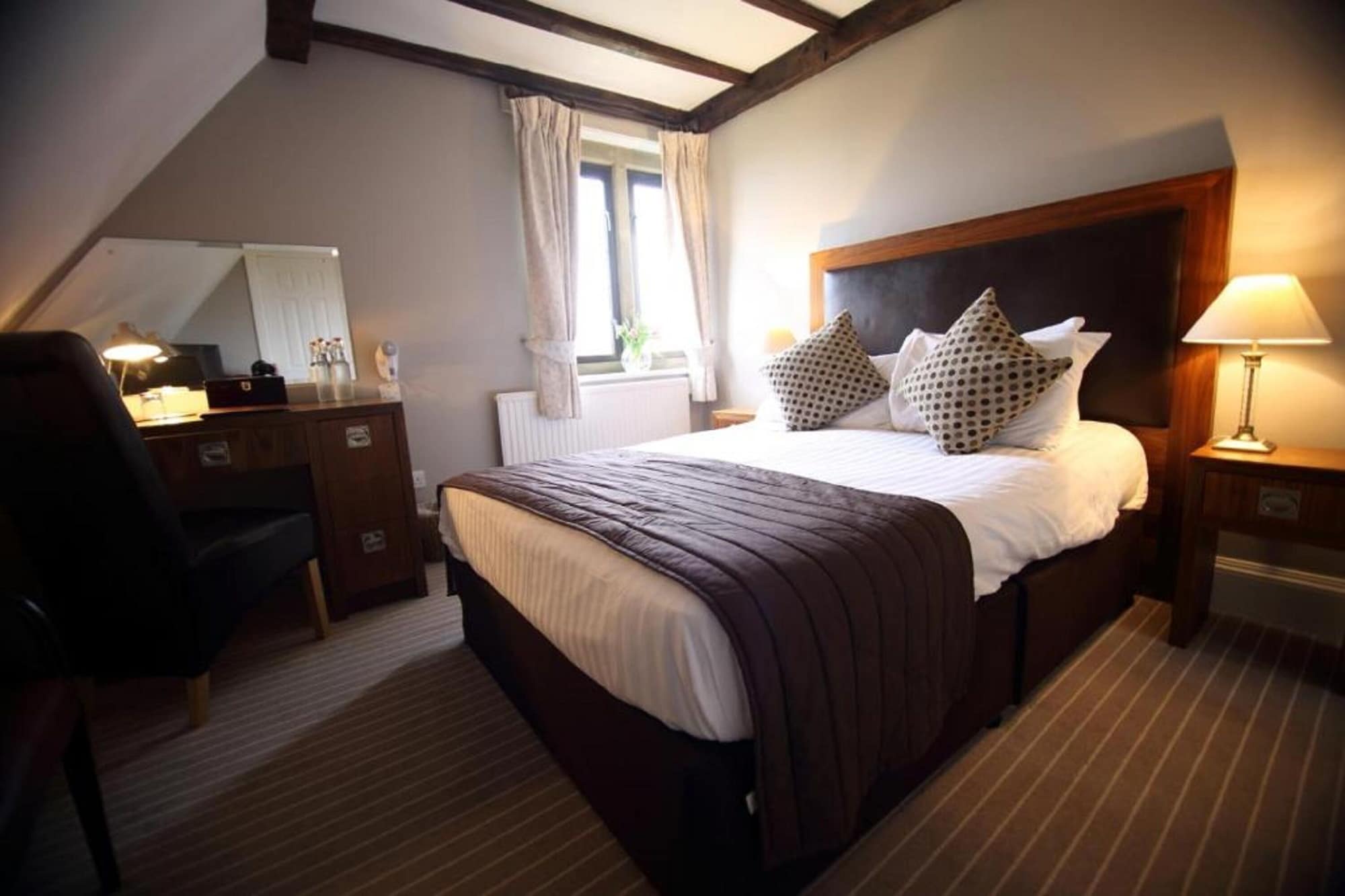 Classic, Double Bed