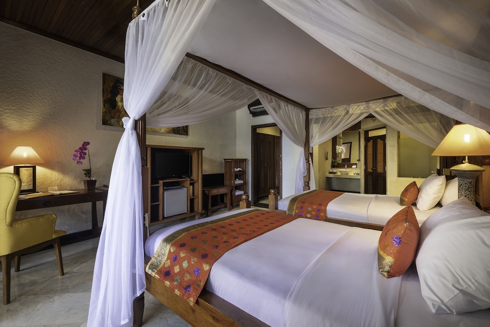 Bali Tropic Resort And Spa 30/72