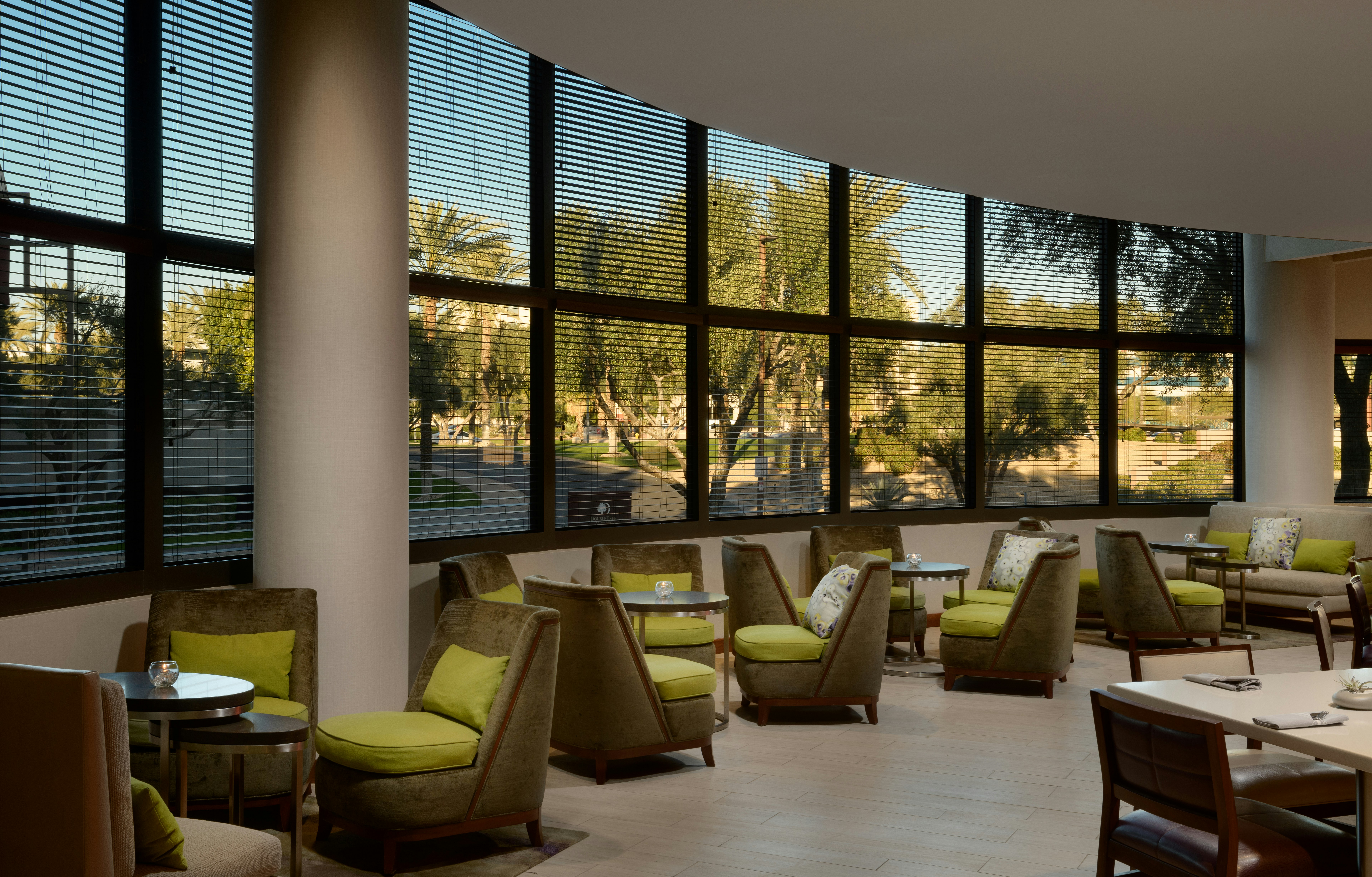 DoubleTree Suites by Hilton Hotel Phoenix 23/38