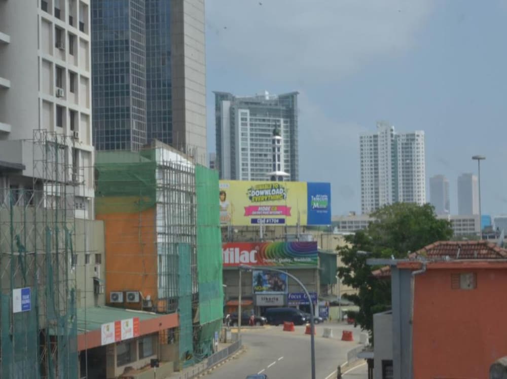 Backpack Lanka - Central Colombo 24/27