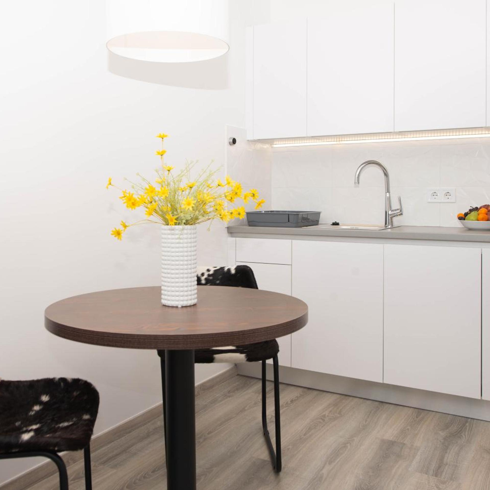 Elisabeth Downtown Apartments by FirstHost 6/50