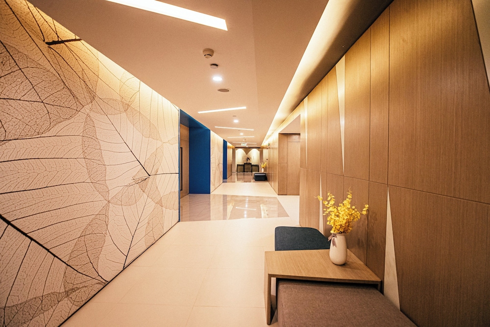 Holiday Inn Express Yingkou Onelong Plaza 26/48