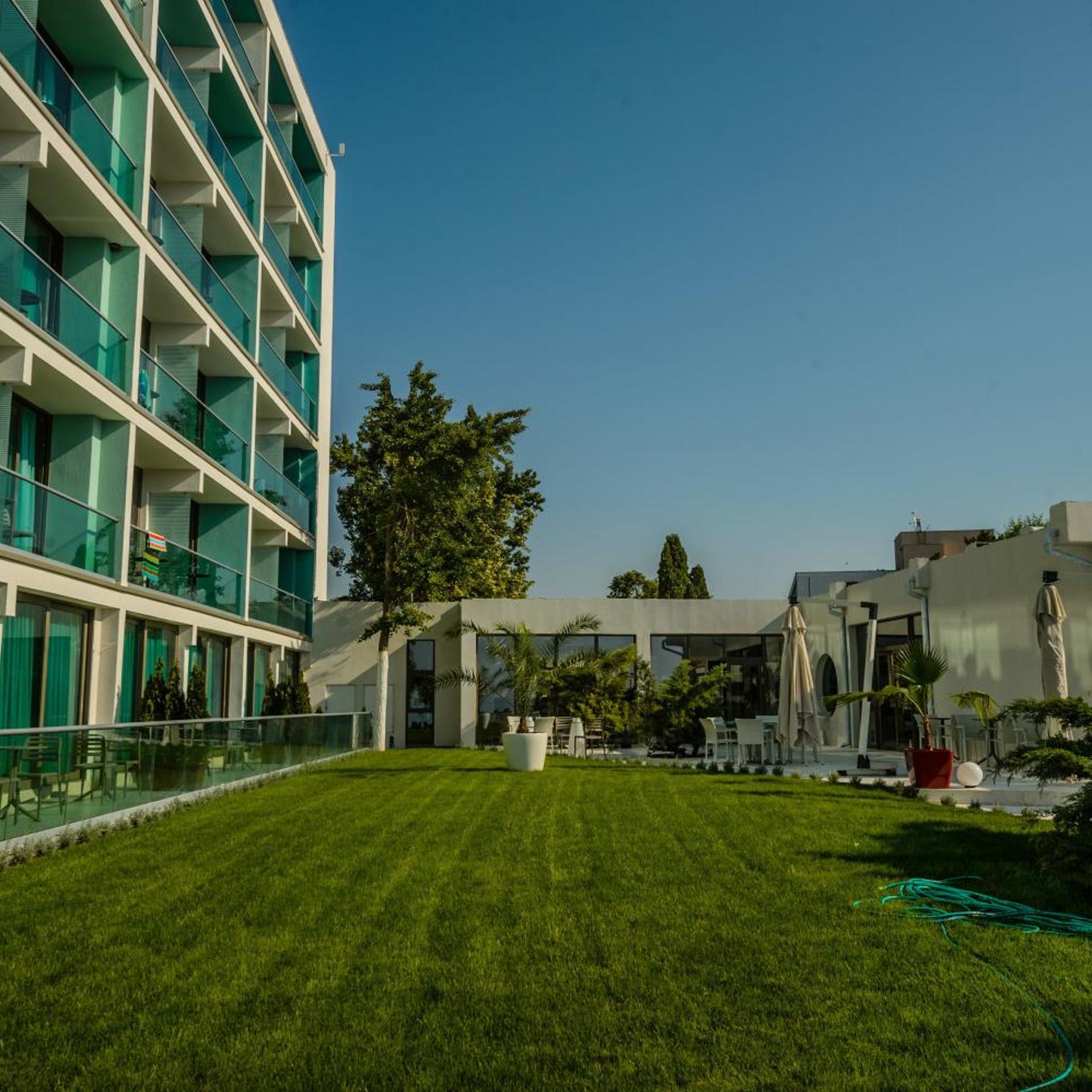 Turquoise Hotel 46/50