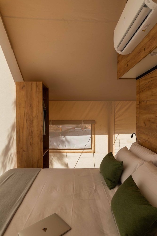 wecamp Cadaques 20/44
