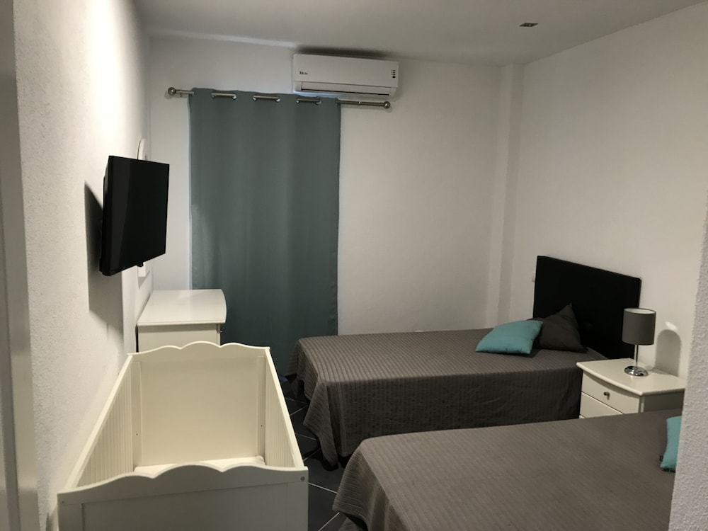 BORDA D AGUA APARTMENTS 22/75