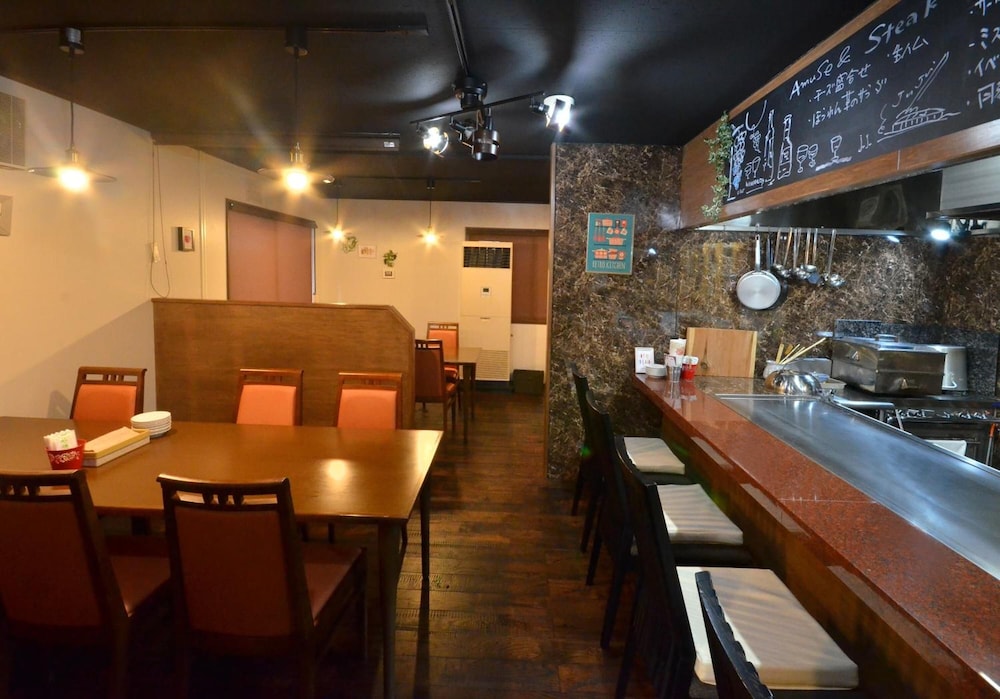 Omura Central Hotel 51/59