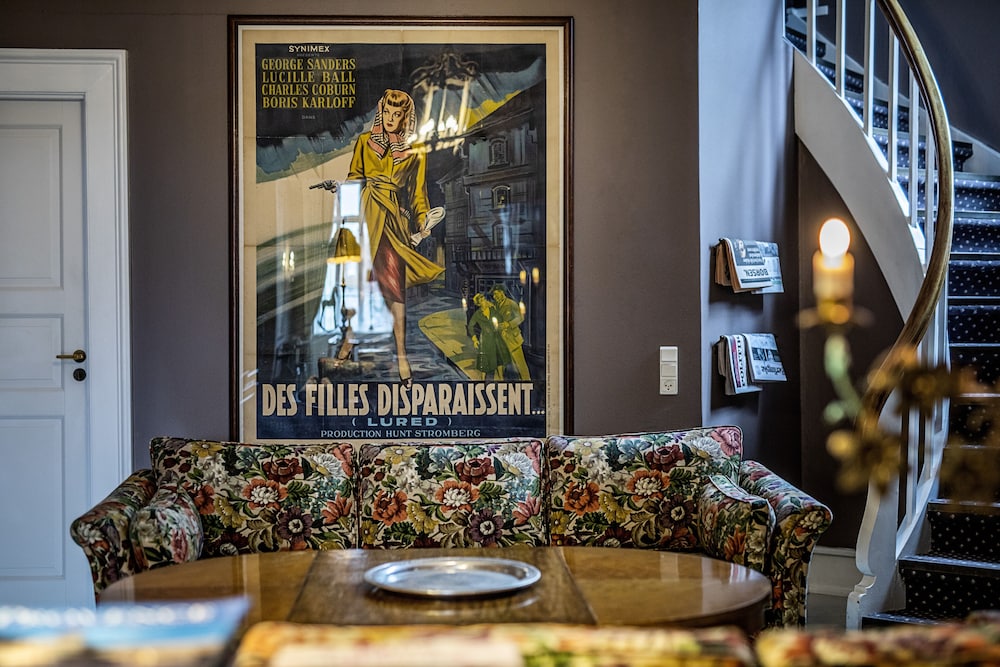 Villa Provence Hotel 45/61
