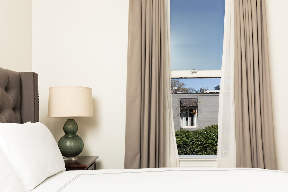 Hotel Ella 33/57