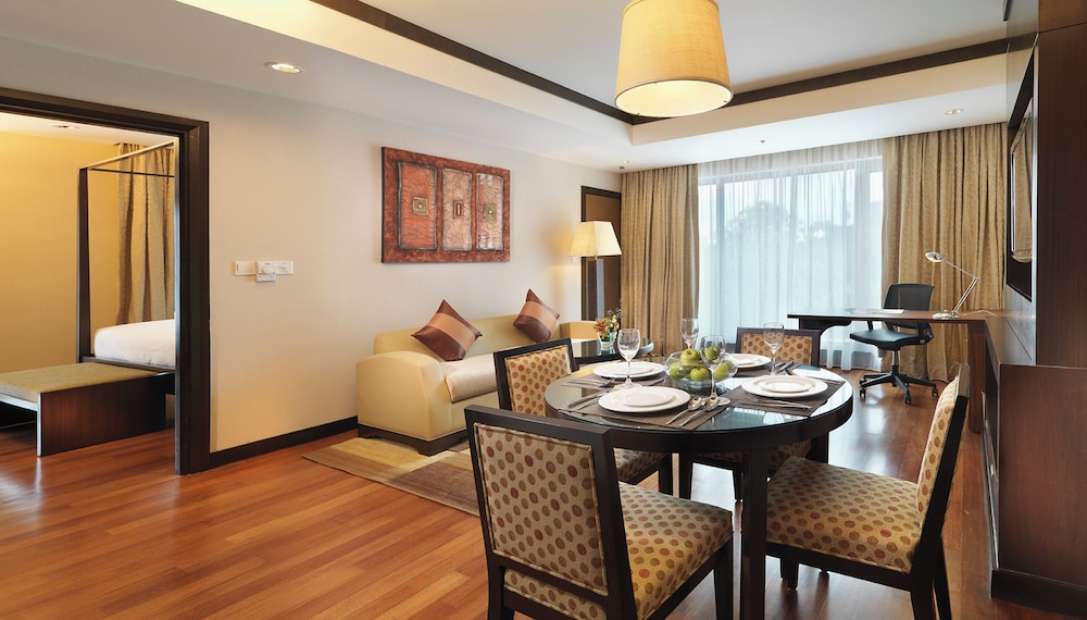Micasa All Suite Hotel 29/44