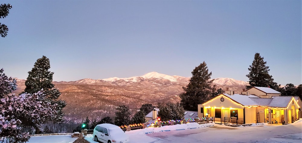 High Sierra Condominiums 2/67