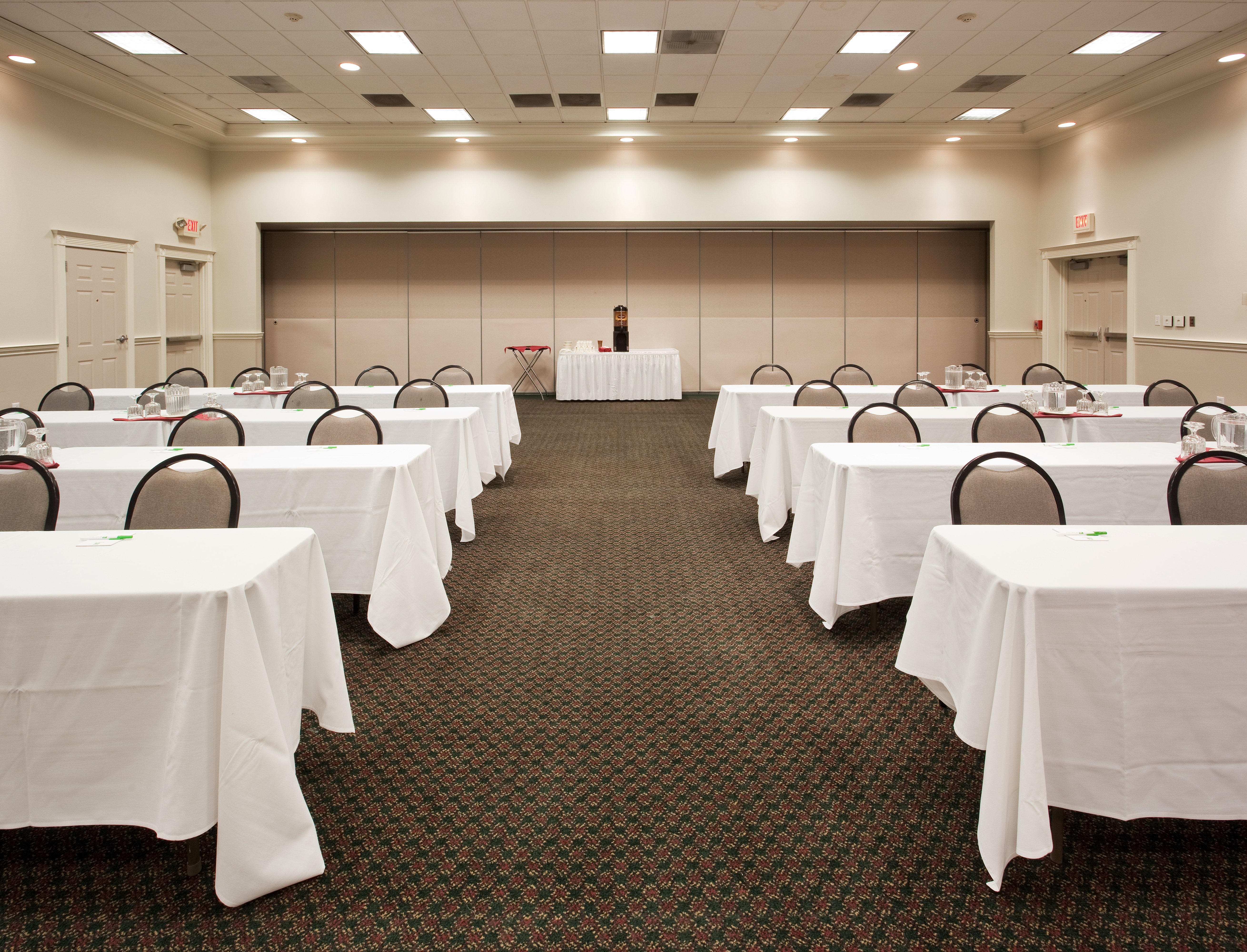 Holiday Inn Redding 59/68