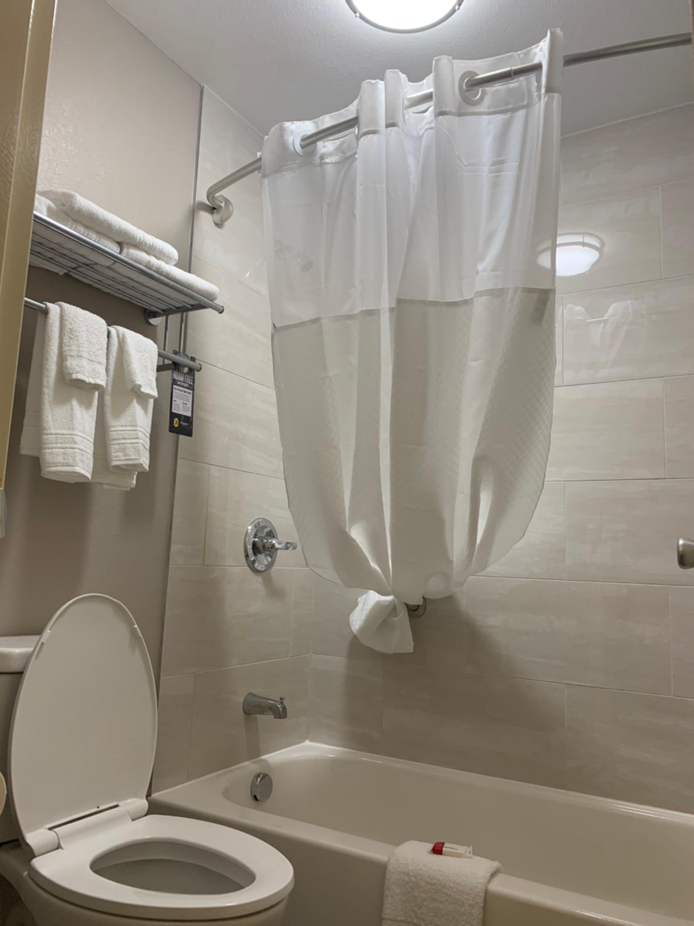 Super 8 By Wyndham Cookeville 23/23