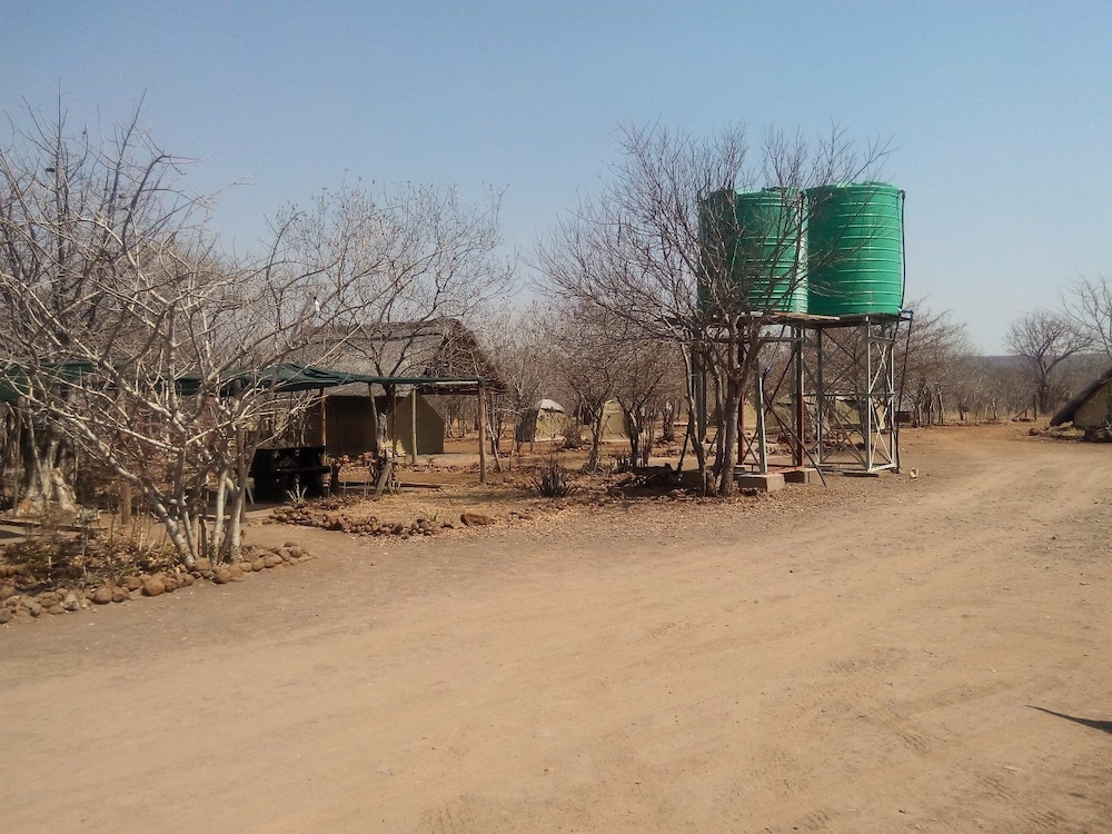 Liya Lodge and Campsite 18/19