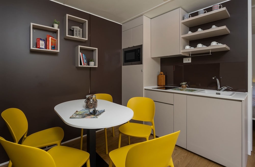Hu Firenze Certosa Camping In Town 37/50