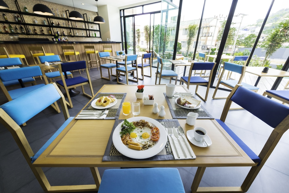 restaurant-cafeteria
