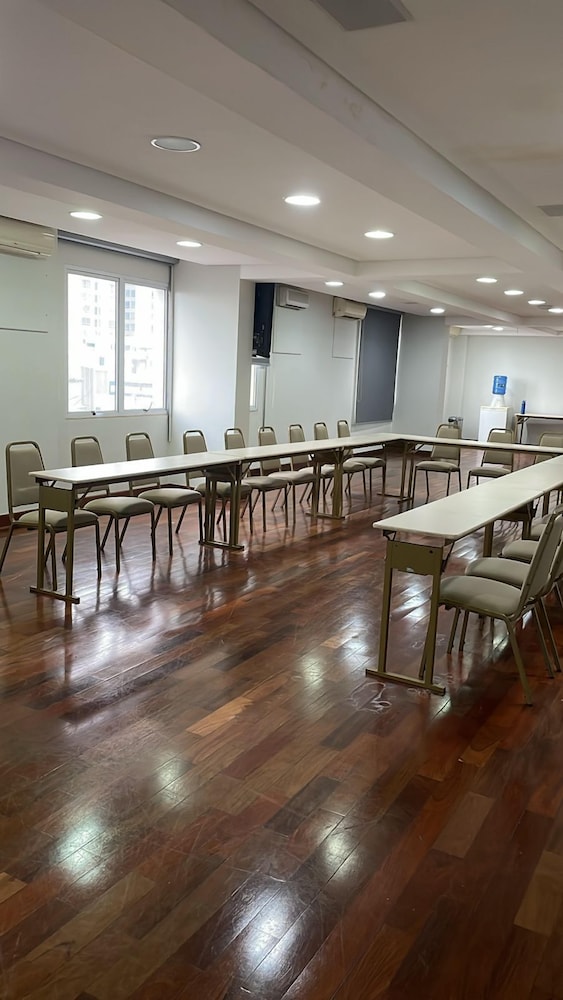 B&B Hotels Uberlandia 54/58