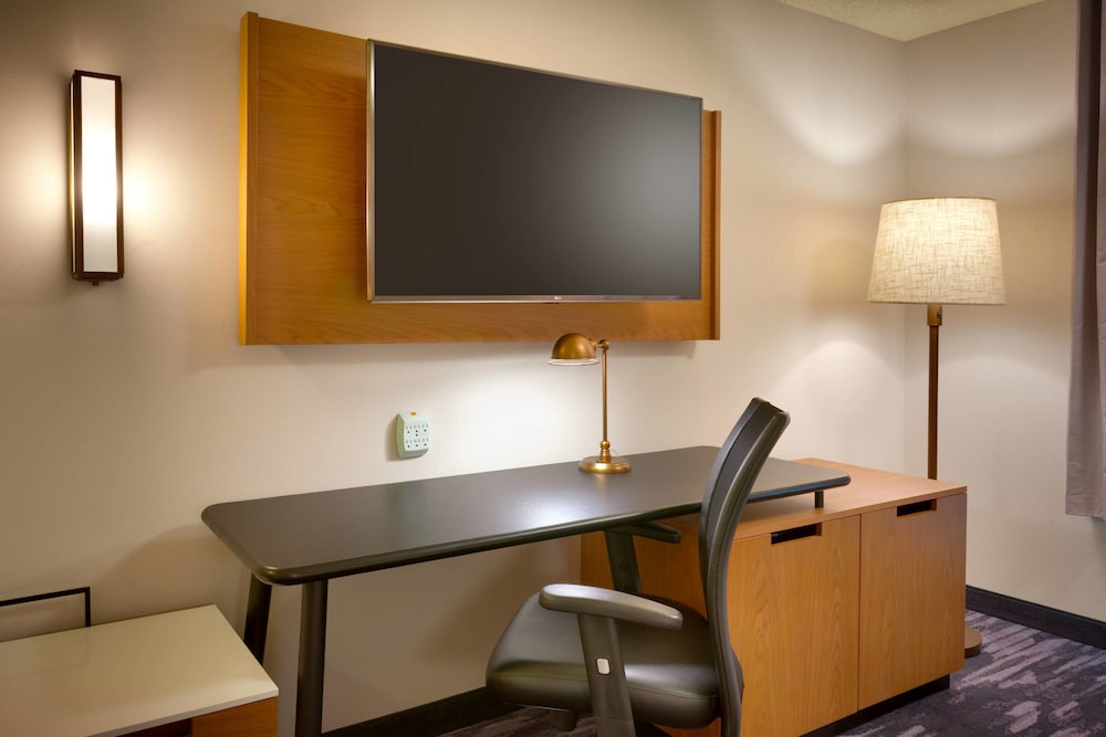 Fairfield Inn And Suites By Marriott Sierra Vista 44/47