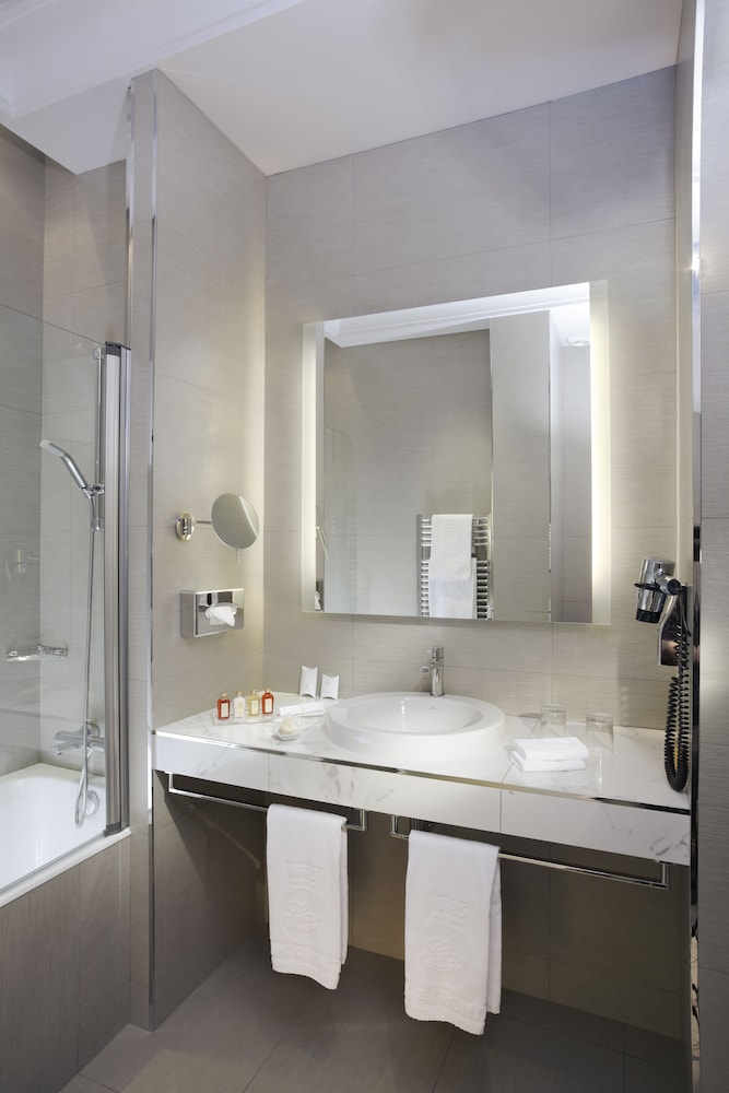 Hotel Rochester Champs-Elysees 13/68