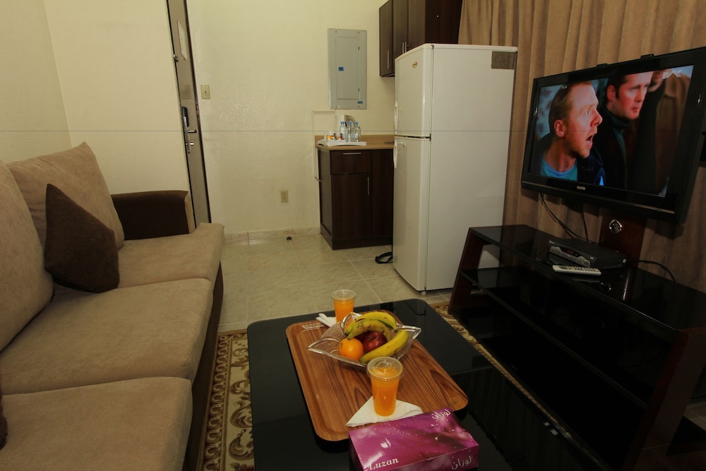 بنايه خليفه(Khalifa Tower Hotel Apartments) 58/69