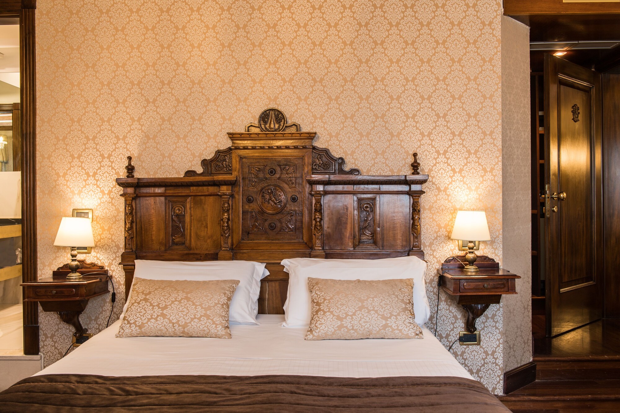 Bridge, Rialto, Junior Suite, Grand Canal View, Canal View، Palazzo Bembo 4/5