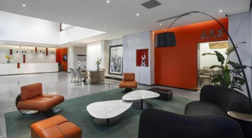 Aishang Hotel (Foshan Shunde Lecong Furniture City store) 44/56