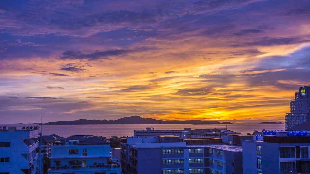 Unique Regency Hotel Pattaya 48/59