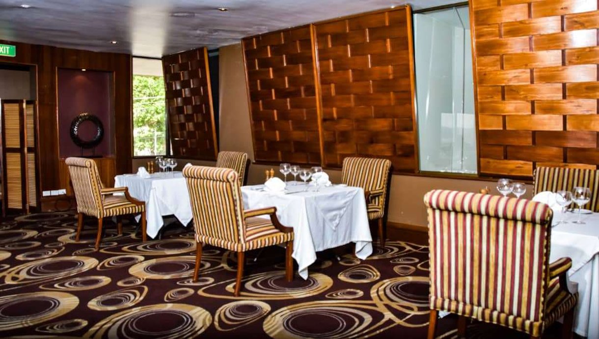 Crown Hotel Port Moresby 38/63