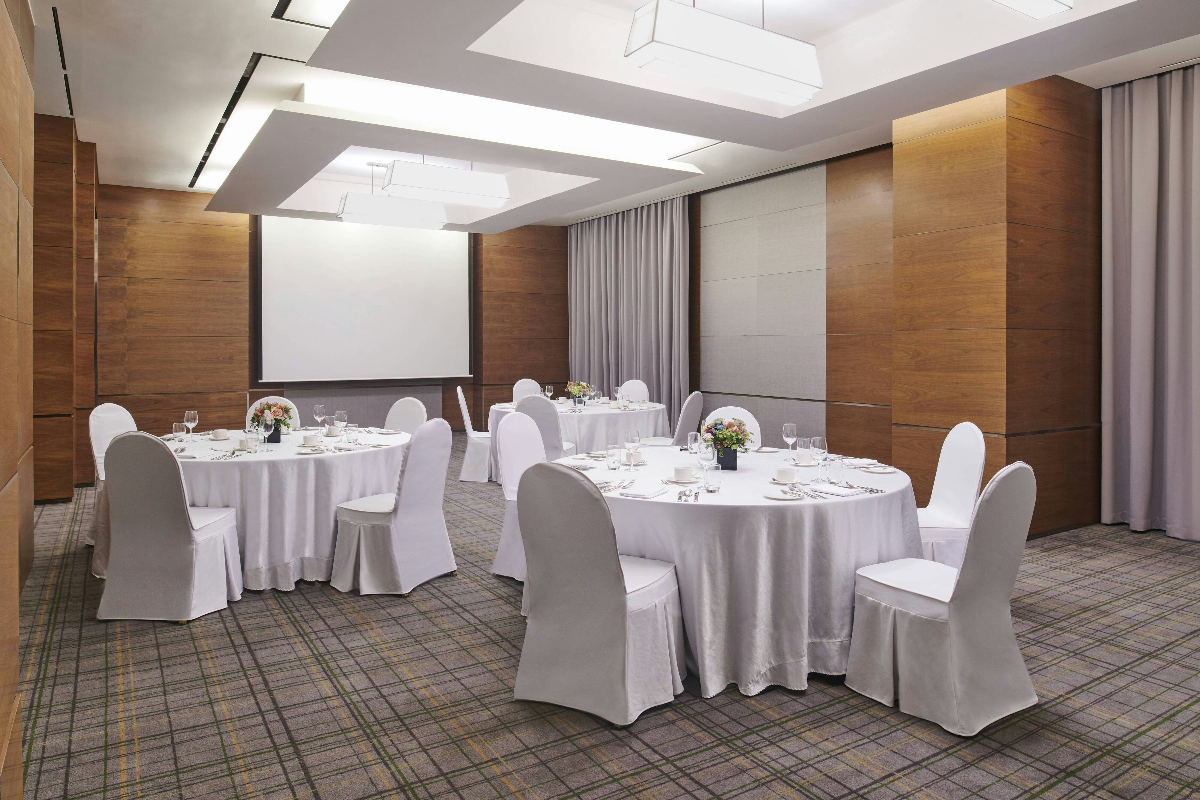 Courtyard By Marriott Seoul Times Square 45/58