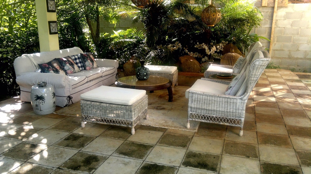 Summerfield Luxury Resort & Botanical Garden 6/44
