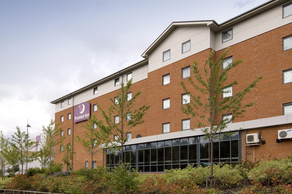 Premier Inn Castleford (Xscape M62 J32) in CASTLEFORD