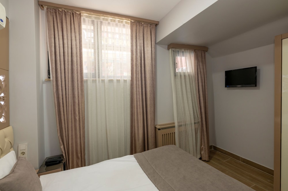 Taksim Peri Suite 23/50