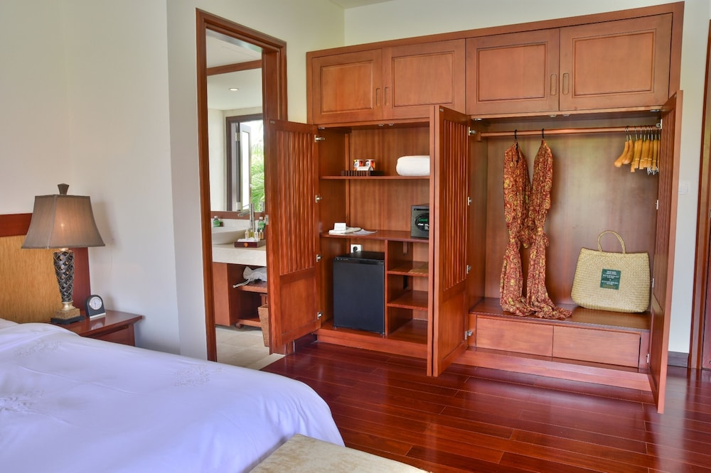 Furama Resort Da Nang 14/79