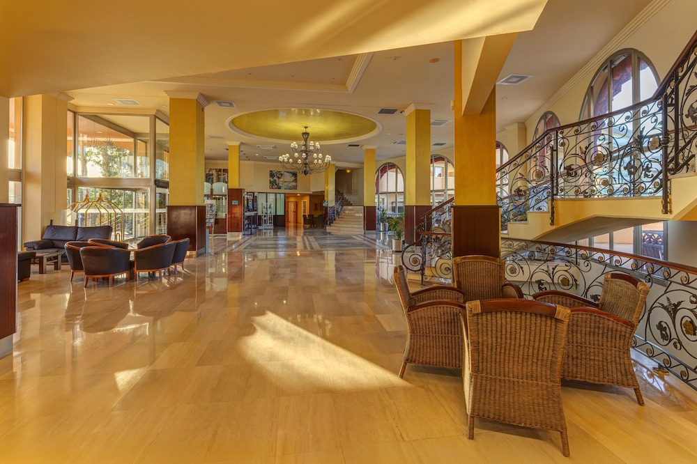 Ohtels La Hacienda 49/75