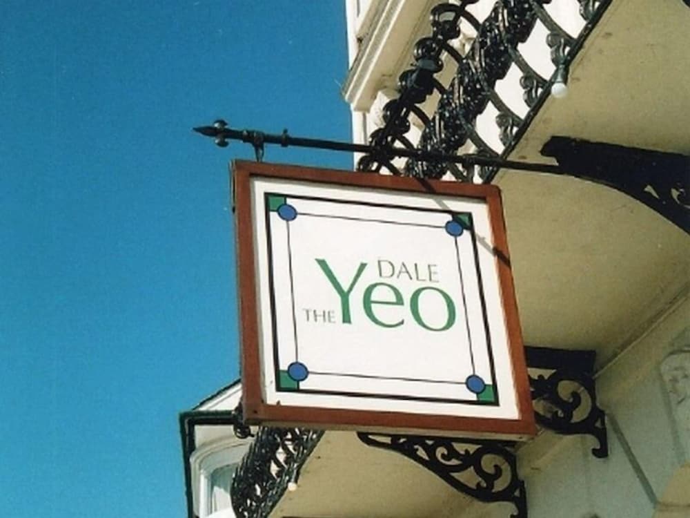 Yeo Dale Hotel 29/50