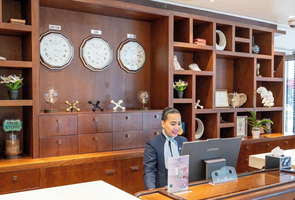 Majestic Premier Hotel Bur Dubai 7/50
