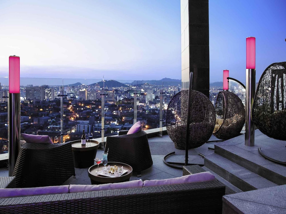 AC Hotel by Marriott Seoul Gangnam 45/47