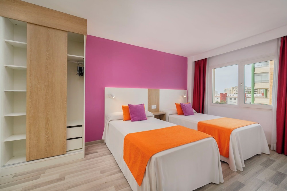 ZT Aparthotel Acuasol 11/50