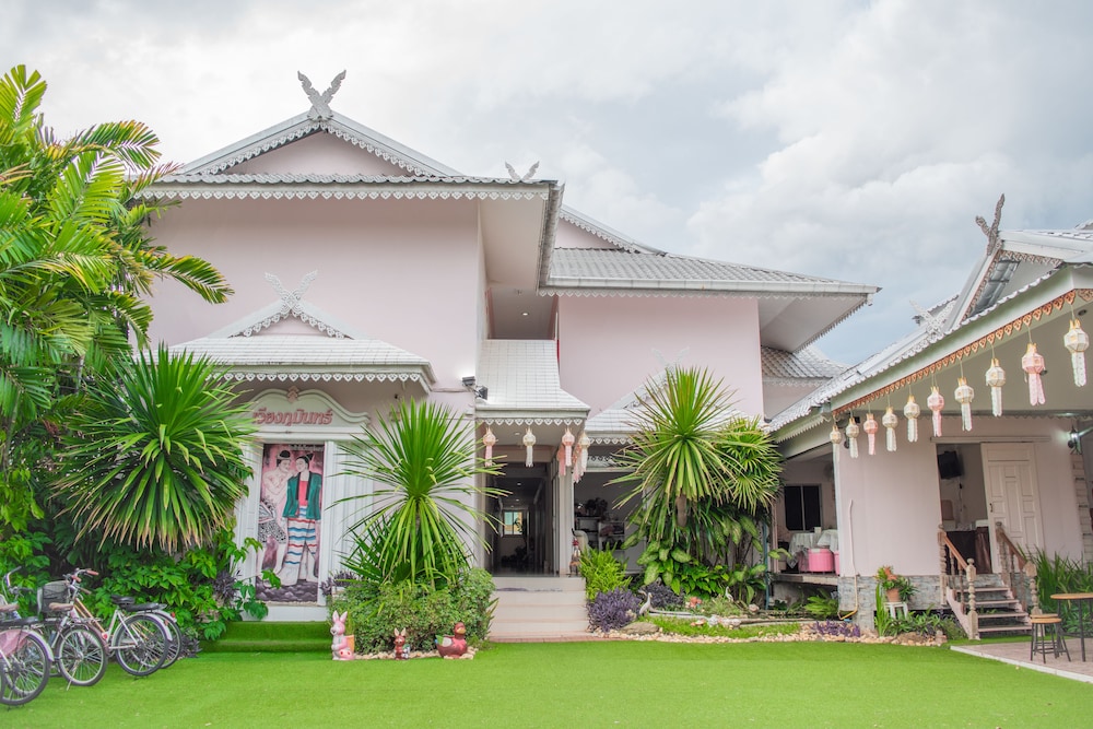 Wiangphumin Hotel 4/19