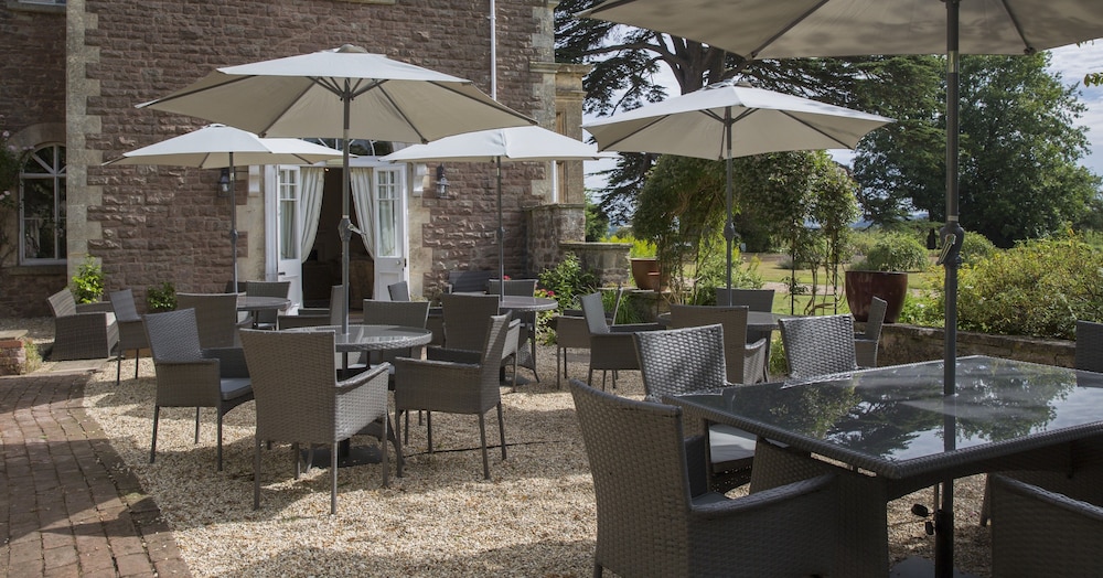 Glewstone Court Country House Hotel 34/50