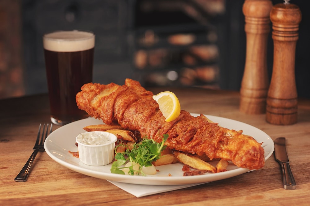 The Tavern Steakhouse And Lodge 46/54
