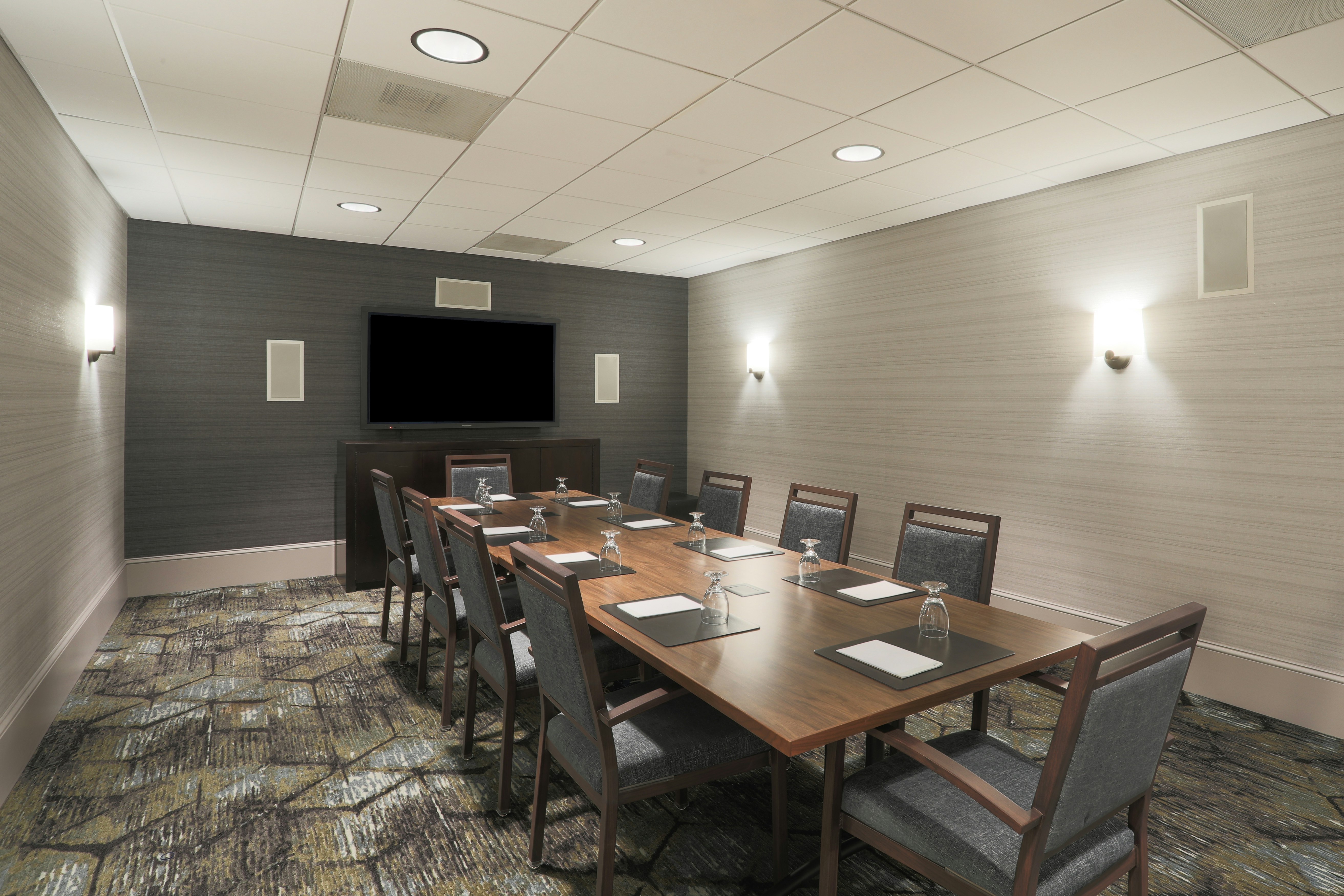 Homewood Suites by Hilton Albany NY 11/15