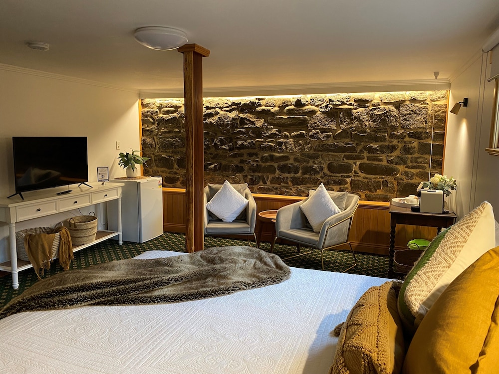 Hanlon House Bed And Breakfast 21/52