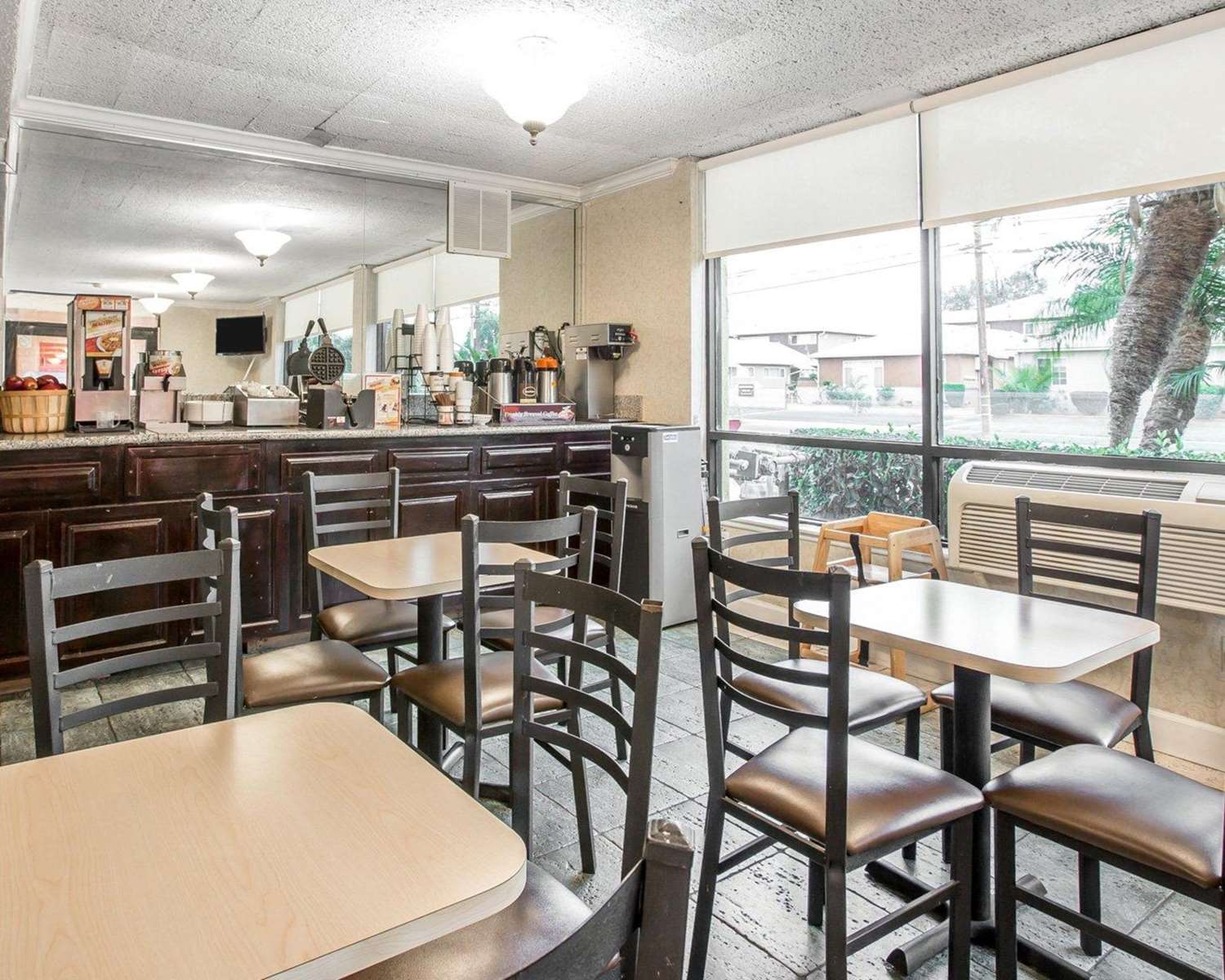 Gateway Inn Gardena Los Angeles South 37/45